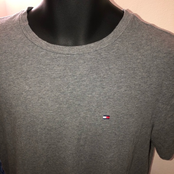 Tommy Hilfiger Tee - Picture 2 of 3